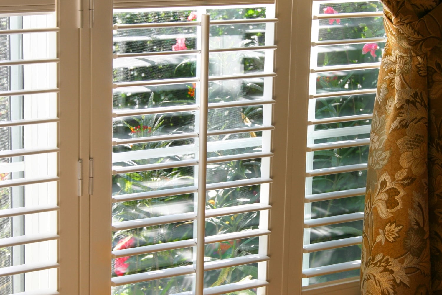 The History of Window Coverings: From Ancient Times to Modern Designs » Window Coverings Contemporary Designs